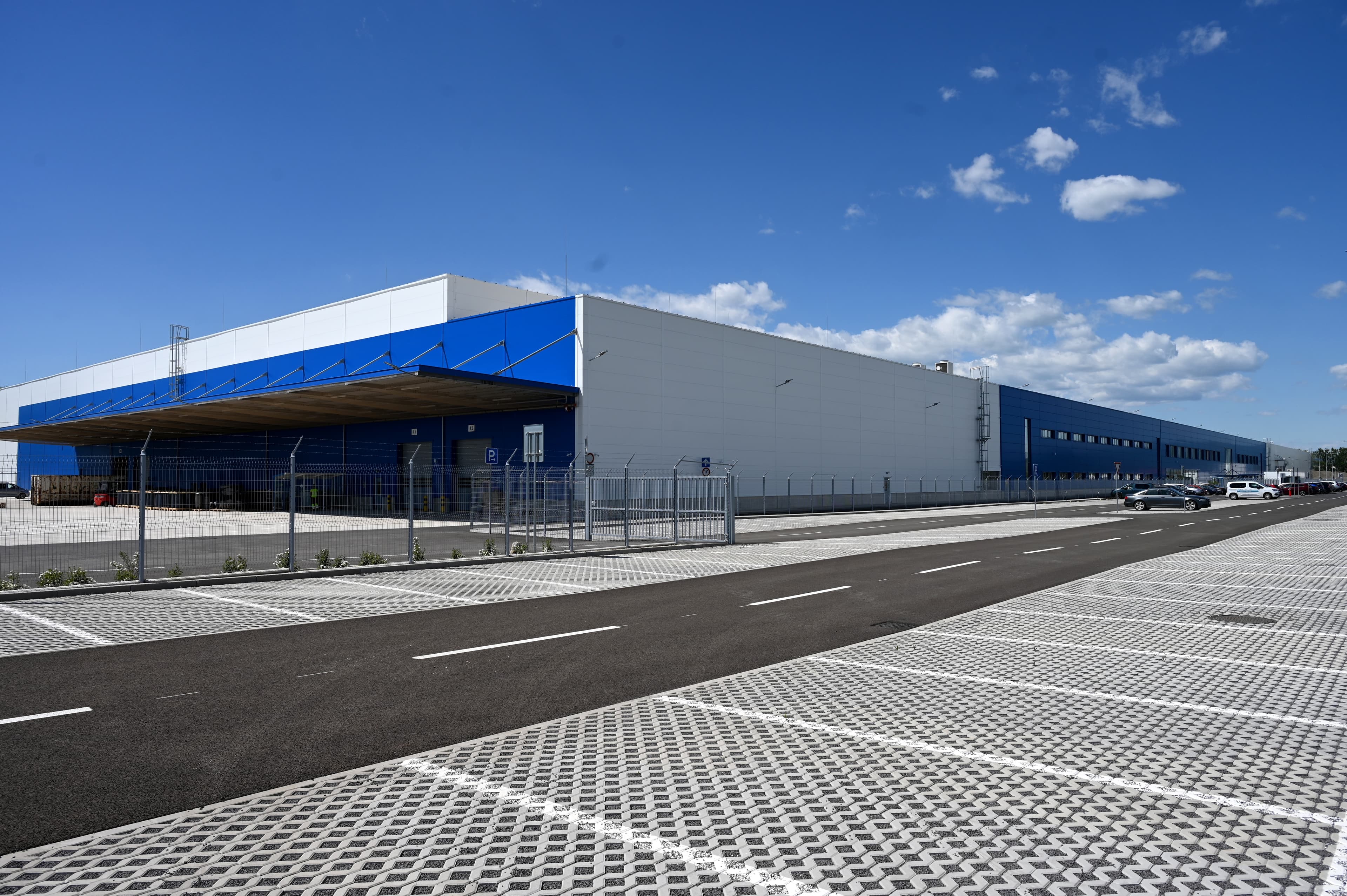MH Invest pomohol udržať investora na Slovensku. Spoločnosť Winkelmann oficiálne otvorila závod na výrobu zásobníkov na teplú vodu v Priemyselnom parku Rimavská Sobota.
